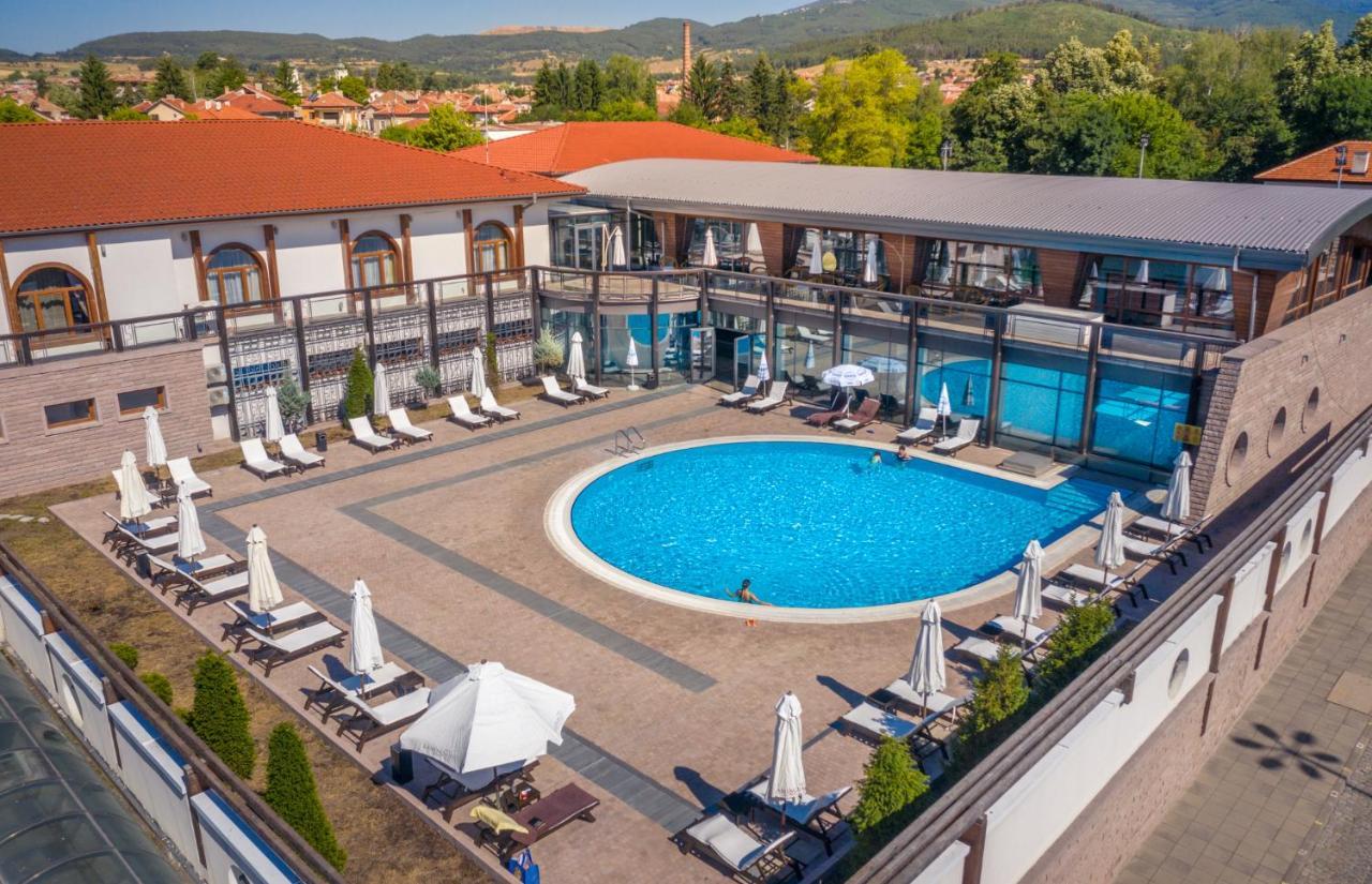 Kamengrad Hotel & Spa Panaghiurişte Exterior foto